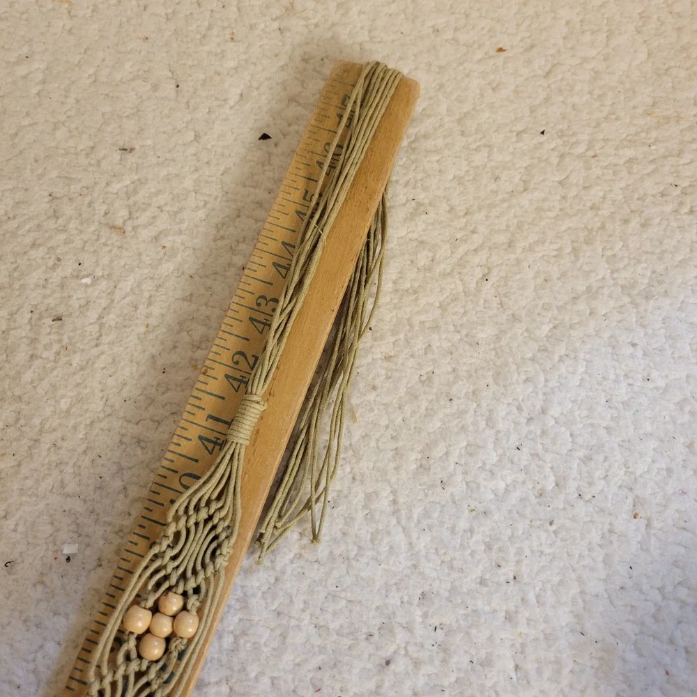 Unbranded Macrame Belt Women OS Olive Green Excellent Boho Wood Bead Tie Fringe